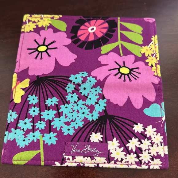 Vera Bradley check book holder - Picture 4 of 6